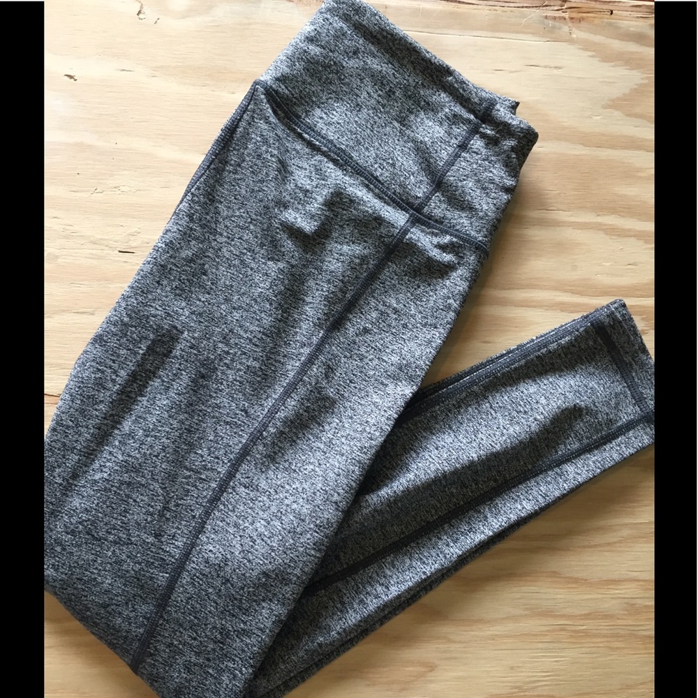 Victoria secret knockout workout leggings